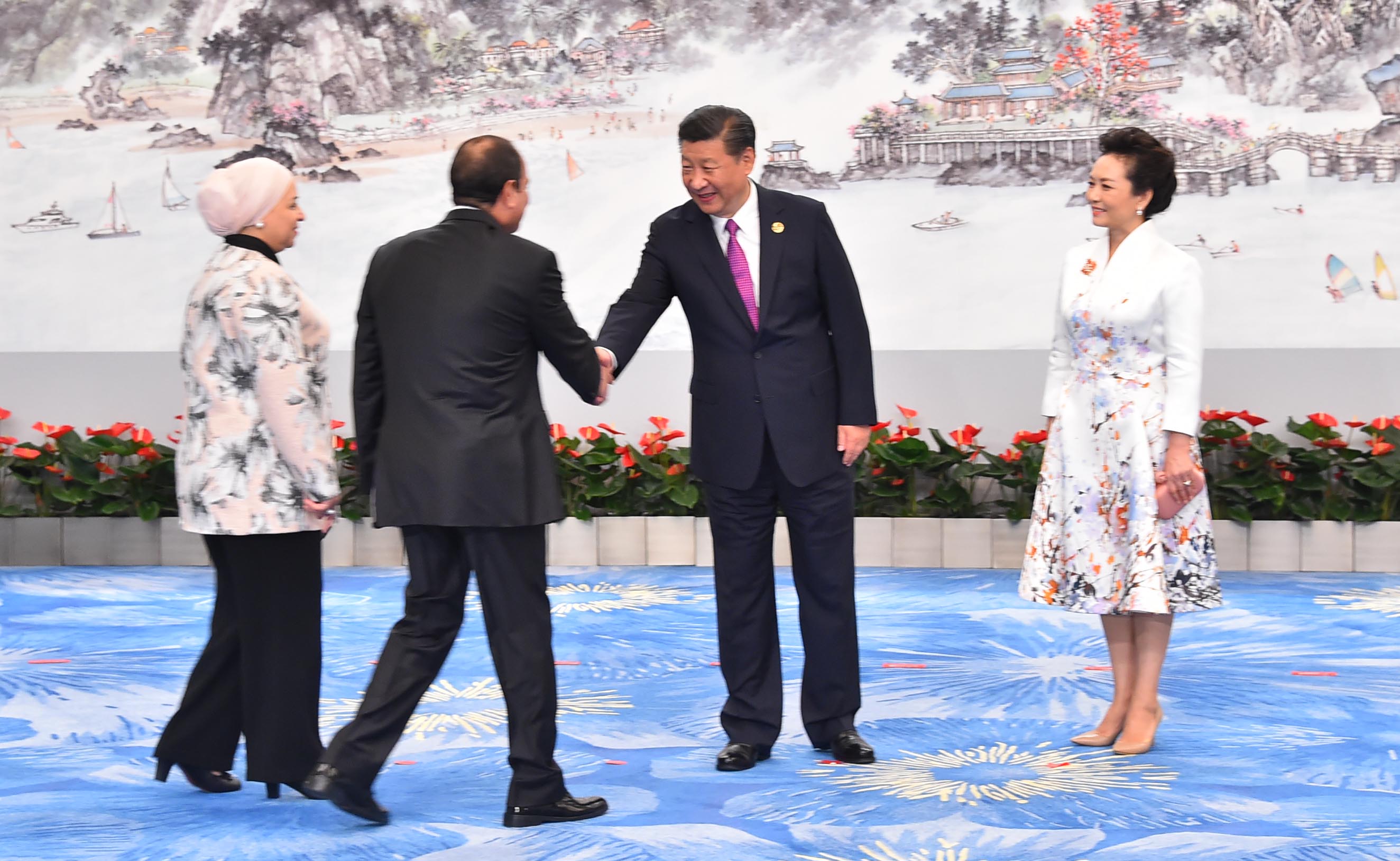 الرئيس مع نظيره الصينى فى بكين
