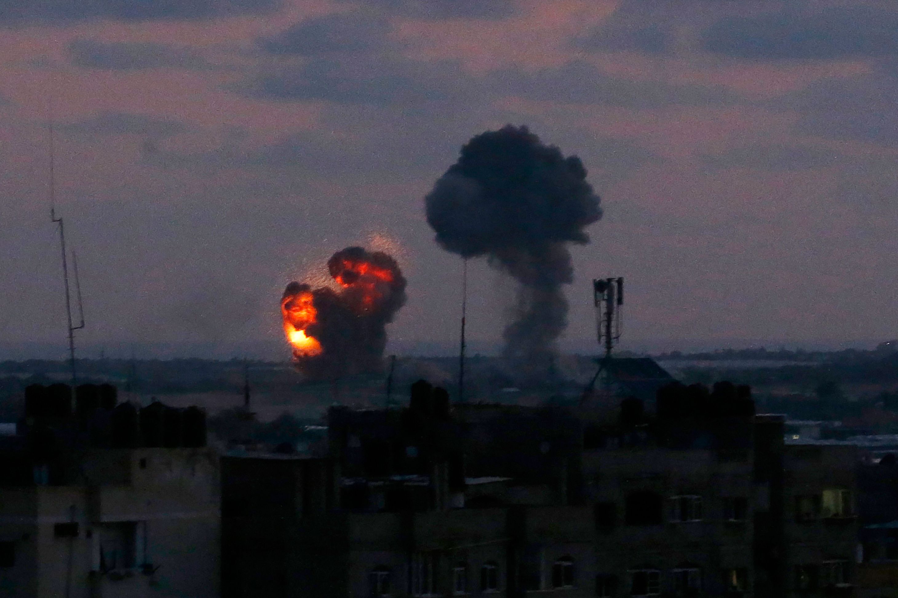 عنف الاحتلال الاسرائيلى ضد قطاع غزة