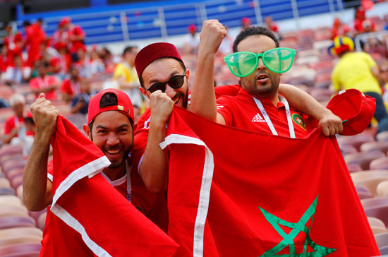 غرائب المشجعين فى مباراة المغرب والبرتغال