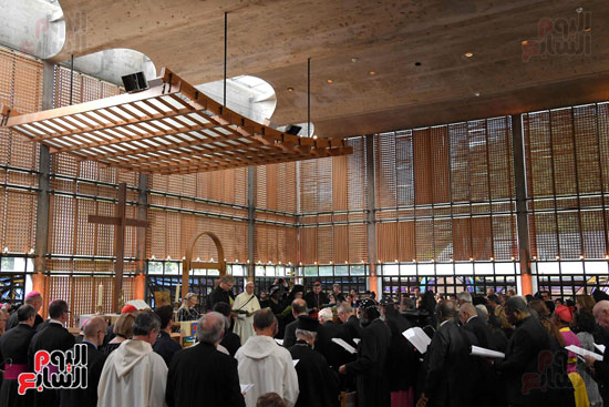 بابا الفاتيكان فى مجمع الكنائس العالمى بسويسرا