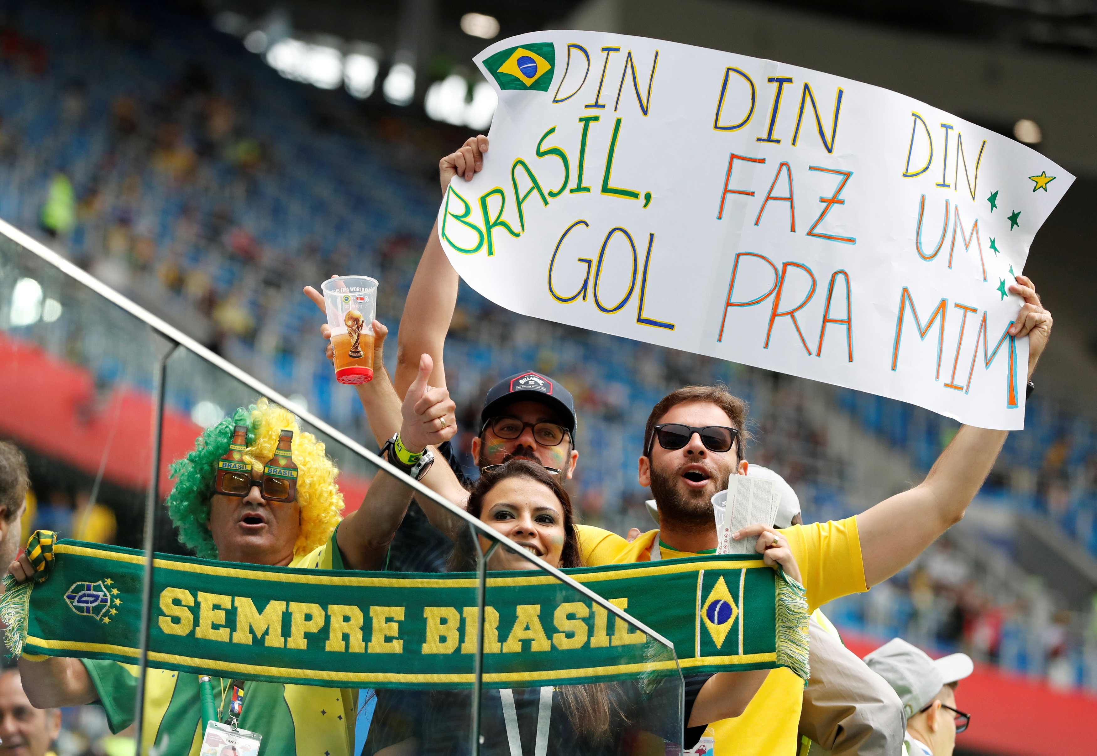لافتات لتشجيع منتخب البرازيل