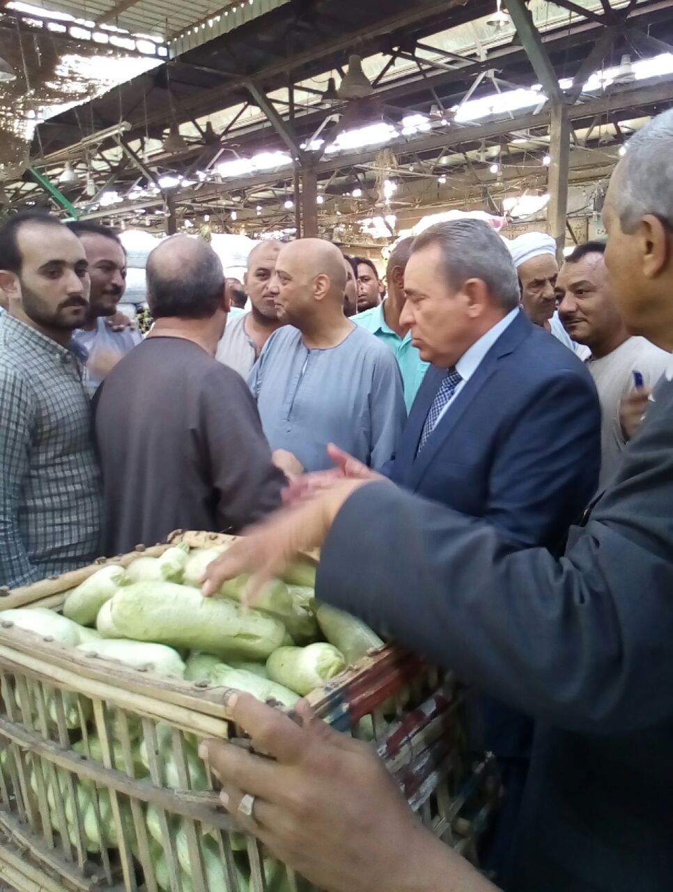 اللواء انور سعيد مساعد وزير الداخلية لشرطة التموين  (2)