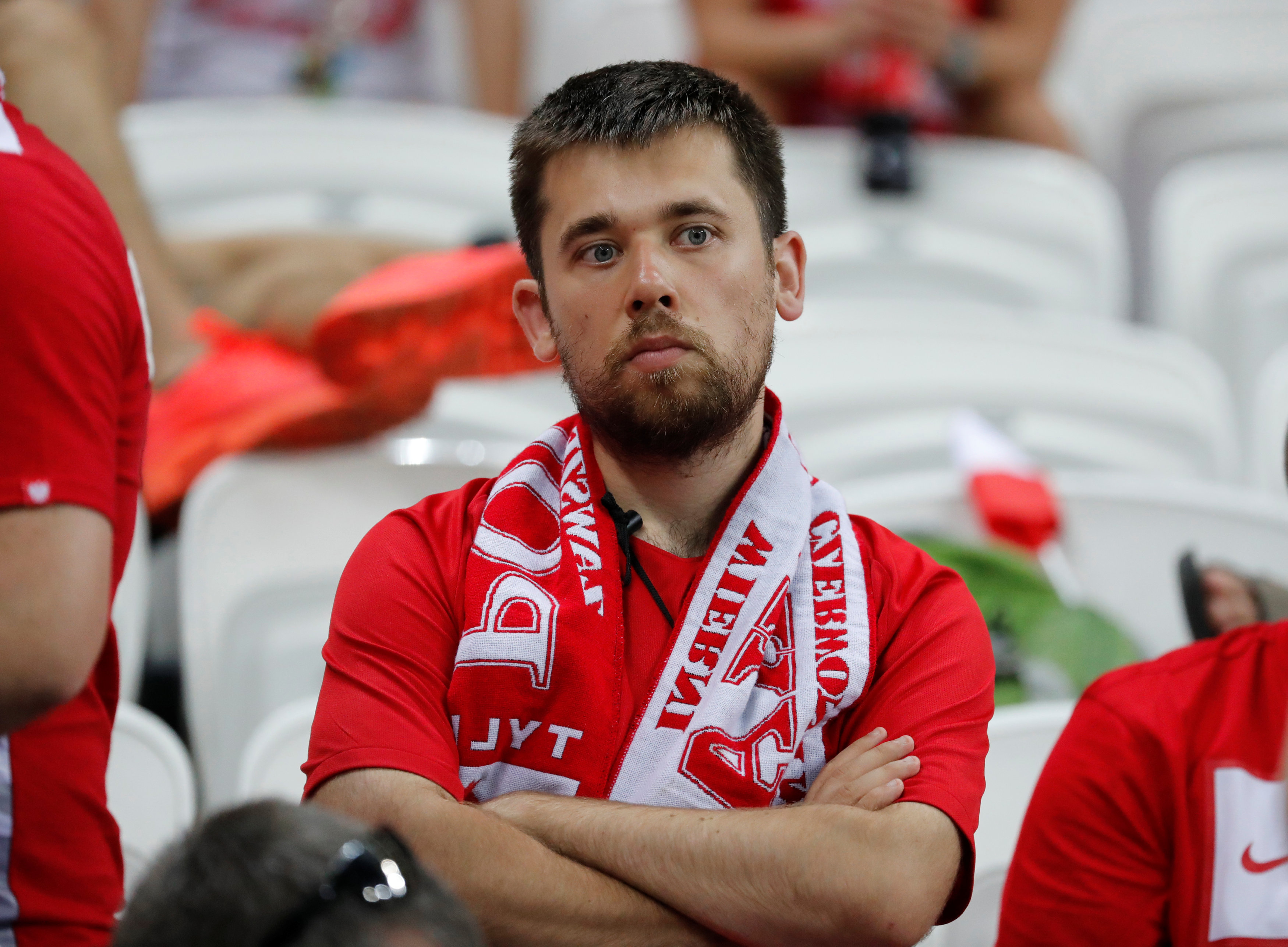 حزن جماهير بولندا بعد وداع كأس العالم (7)