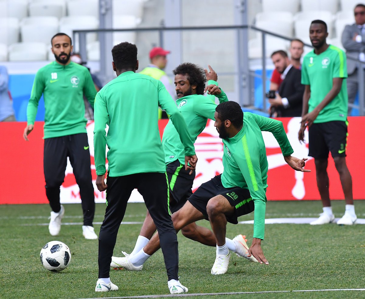 التدريب الاخير لمنتخب السعودية قبل لقاء مصر (3)