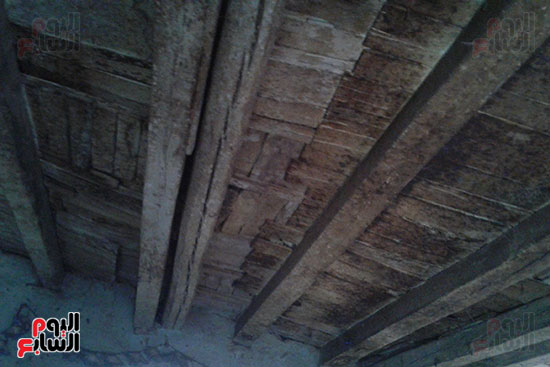 السقف من الخشب