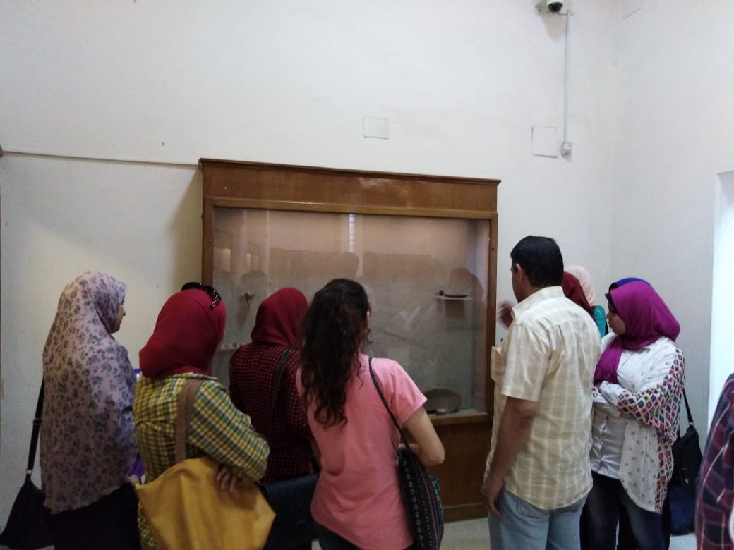 تفعيل أولي محاضرات البرنامج التدريبي لمتطوعي العمل داخل متحف كوم أوشيم (5)