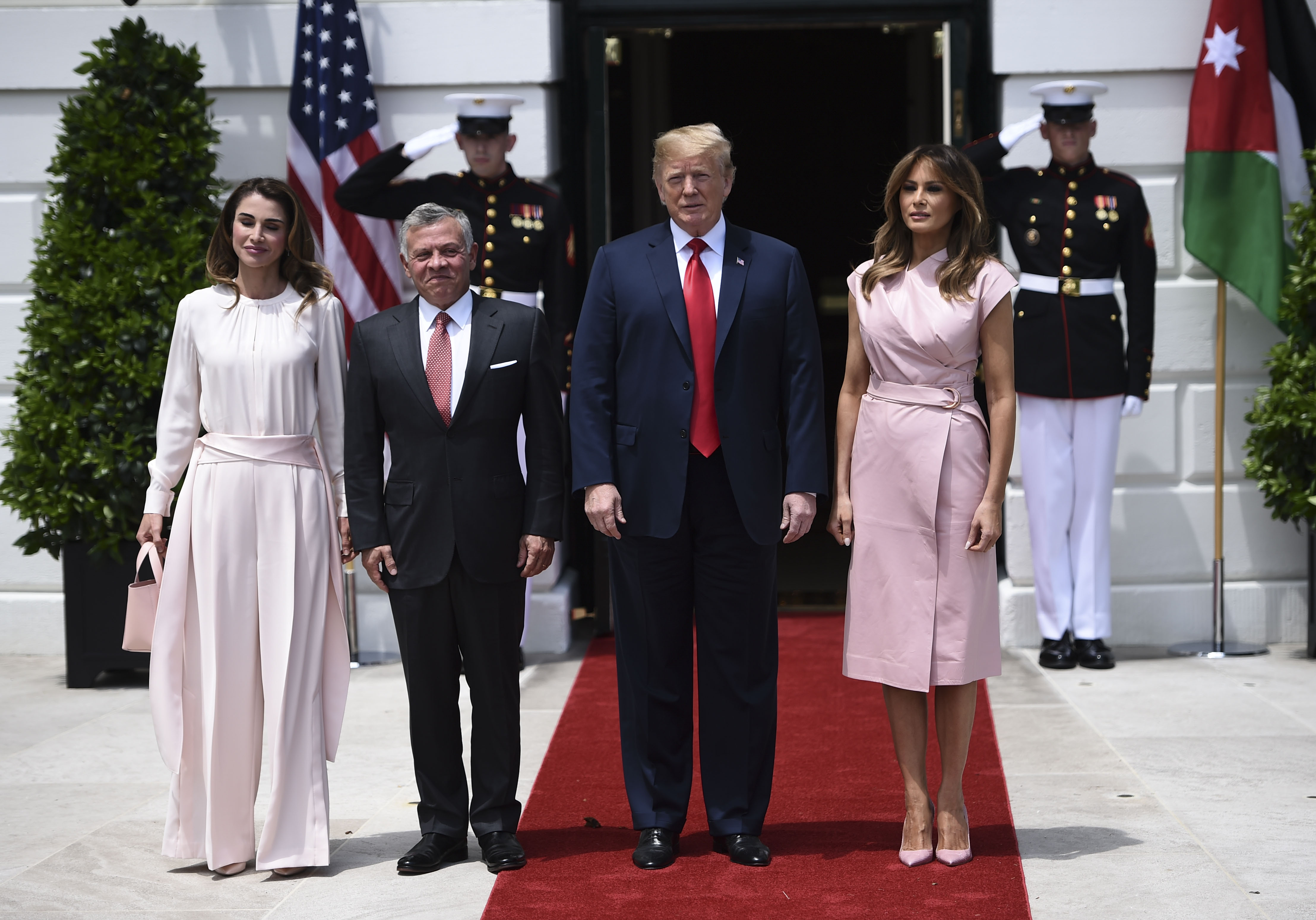 ترامب وزوجته يستقبلان العاهل الأردنى وزوجته