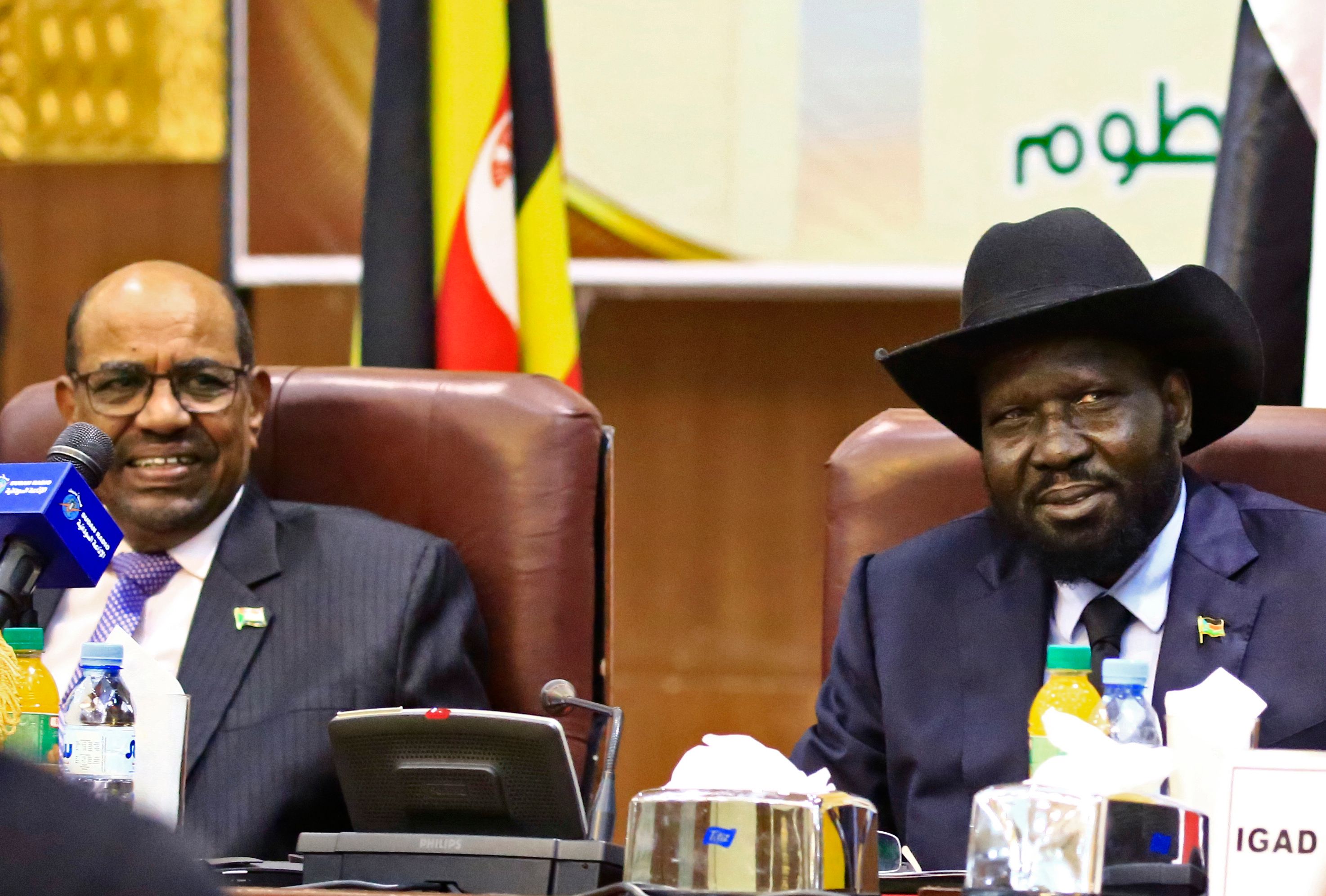 رئيسا السودان وجنوب السودان خلال المباحثات