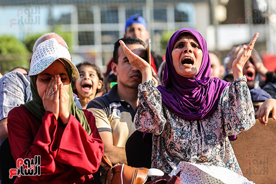 صور حزن المصريين بعد الهزيمة من السعودية (1)