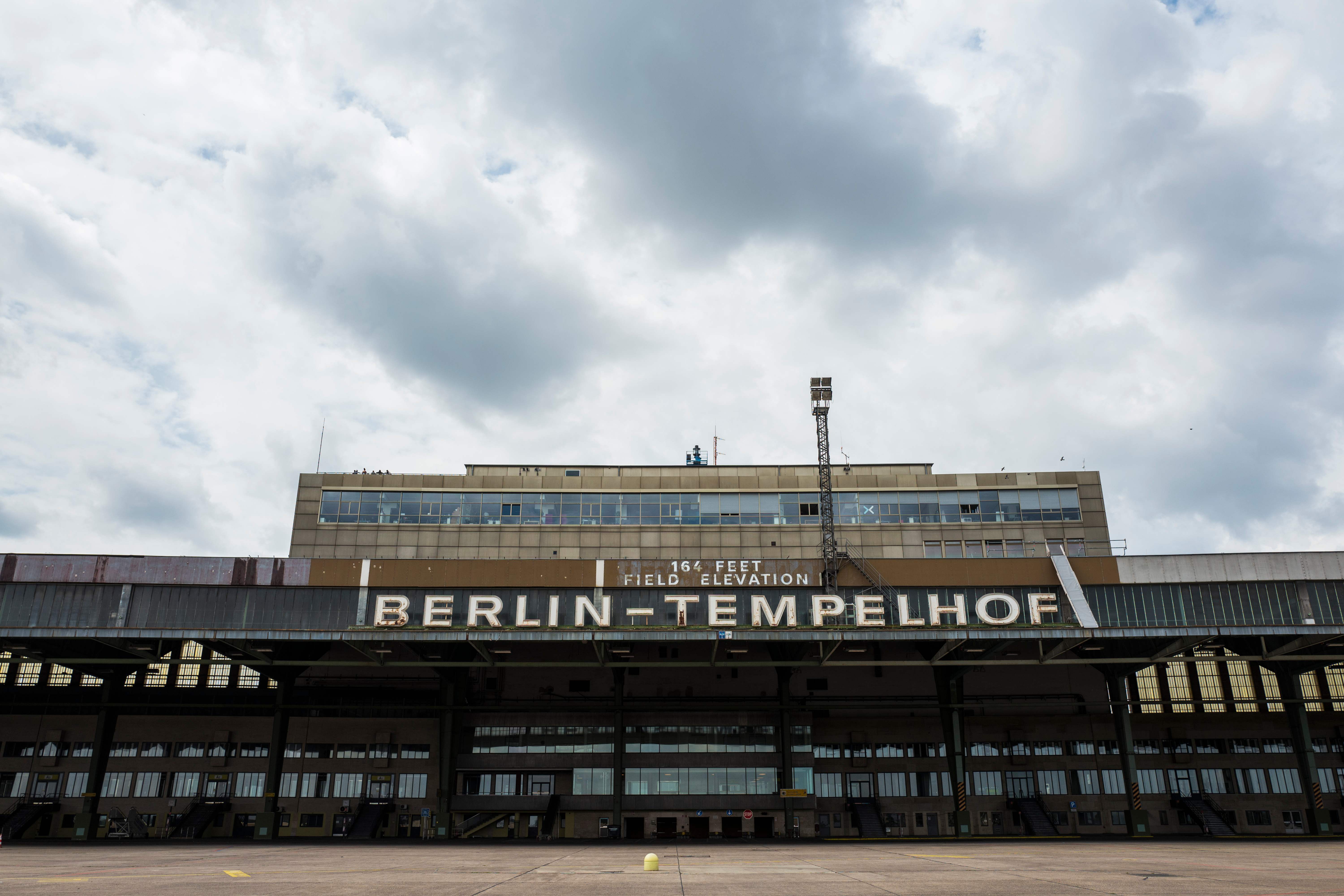 مطار تمبلهوف المهجور فى برلين