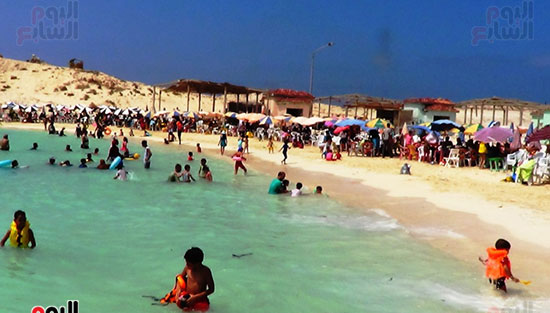 شاطئ روميل من اشهر شواطئ مرسى مطروح