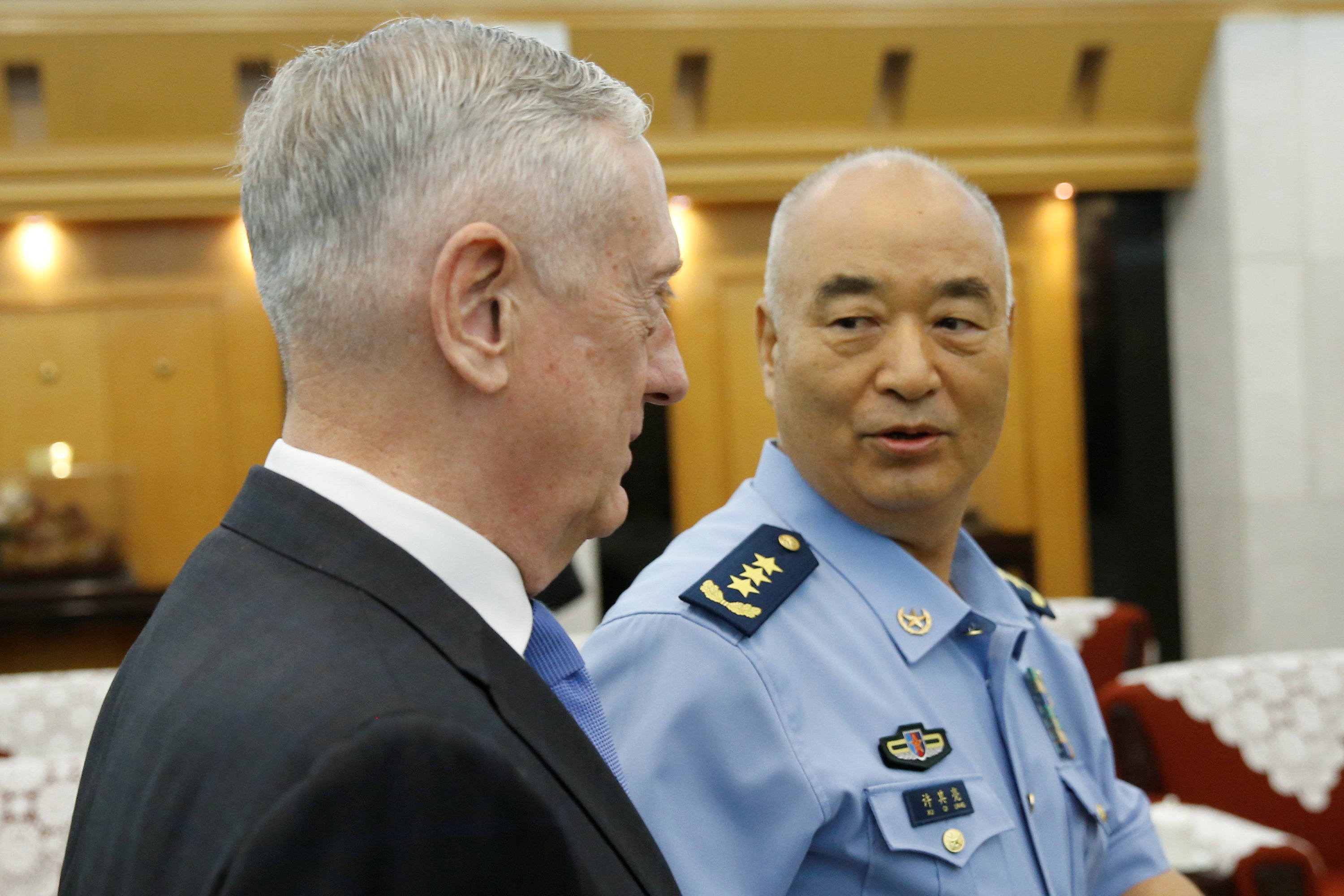 نائب رئيس اللجنة العسكرية الصينية  وماتيس