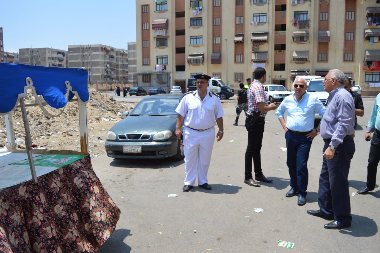 جولة محافظ بورسعيد ورؤساء الأحياء على الشوارع  (4)