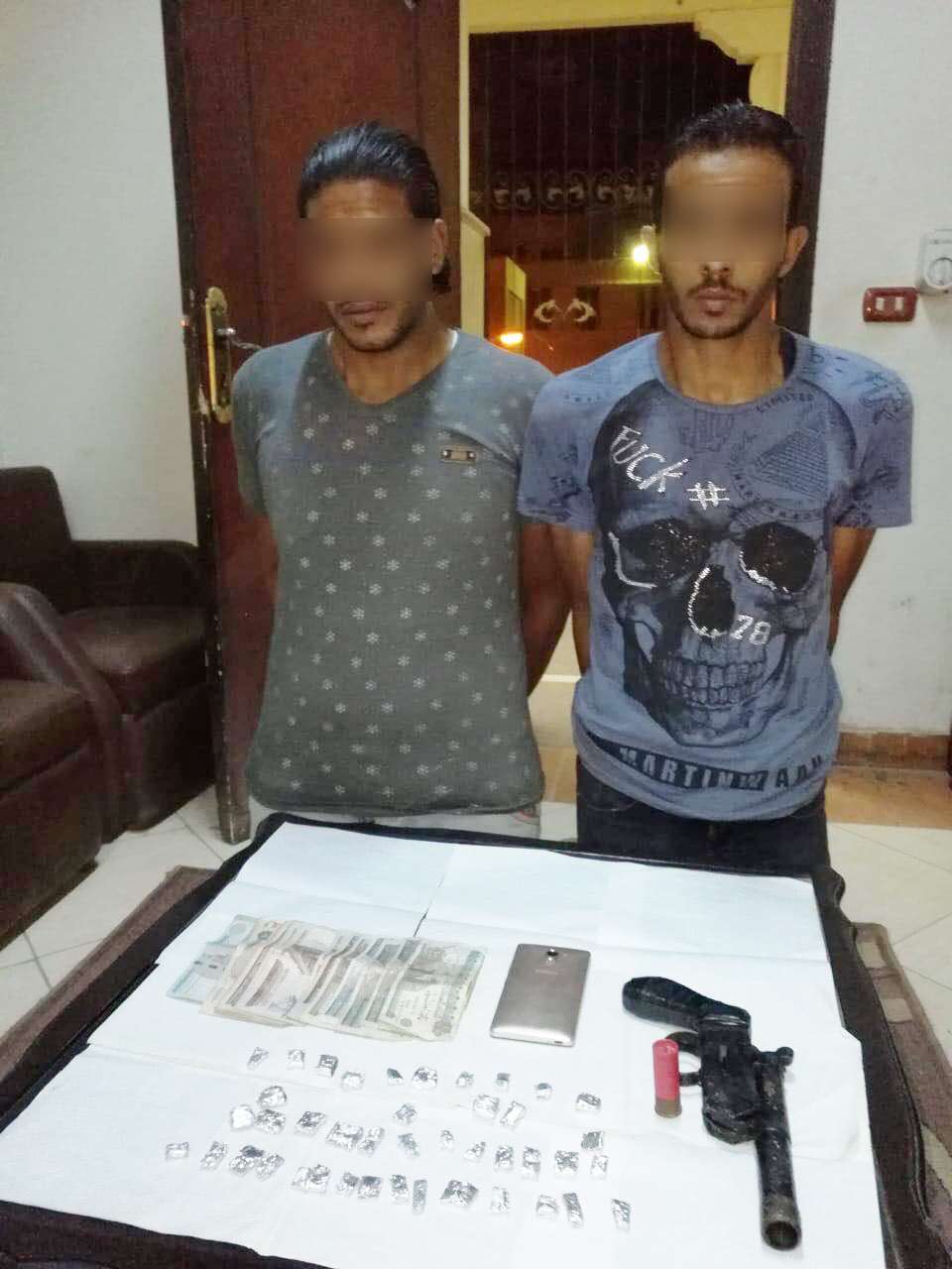المتهمان والمضبوطات