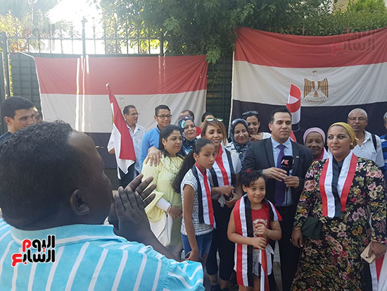 المصريون فى الخارج يحتفلون بذكرى ثورة 30 يونيو (19)