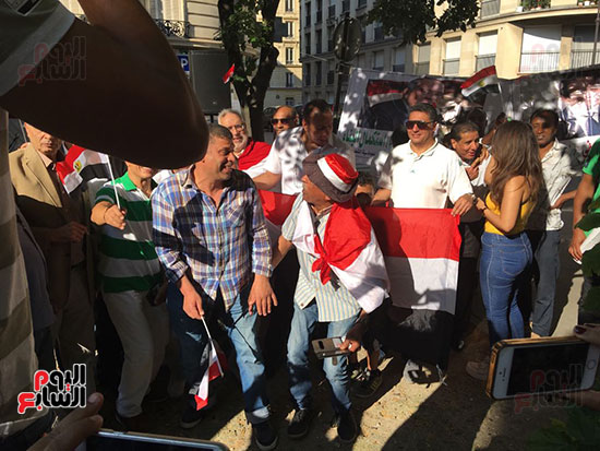 المصريون فى الخارج يحتفلون بذكرى ثورة 30 يونيو (3)