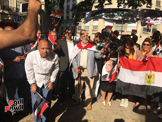 المصريون فى الخارج يحتفلون بذكرى ثورة 30 يونيو (16)