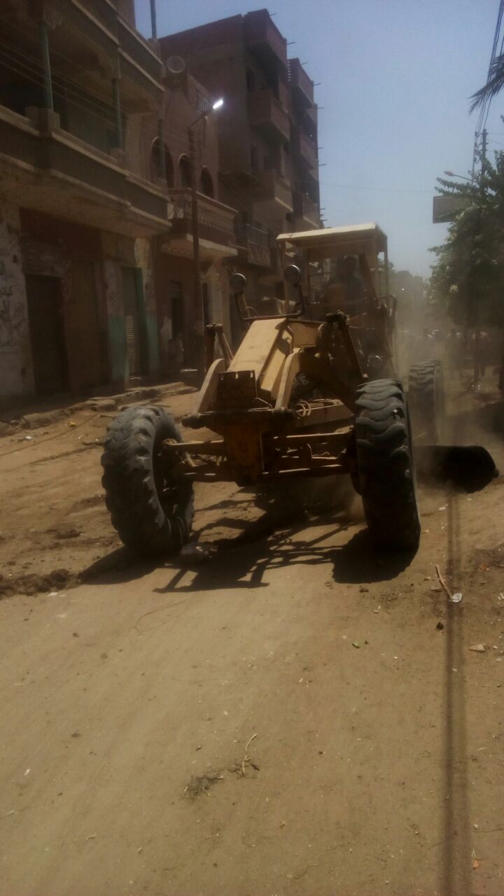 حملة نظافة ورفع قمامة من شوارع مركز ومدينة إطسا (4)