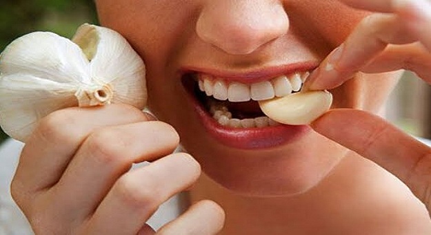 الطب البديل من الثوم لعلاج تسوس الاسنان