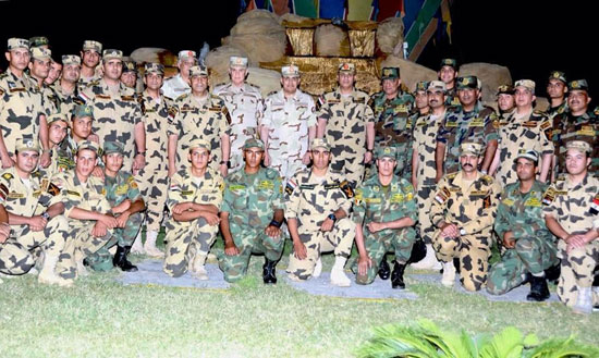 الفريق أول  صدقى صبحى القائد العام للقوات المسلحة وزير الدفاع والإنتاج الحربى  (3)