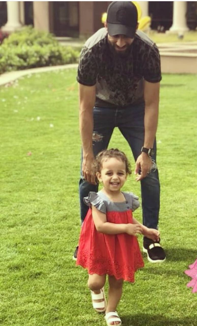 عمرو السولية و أبنته ليلى