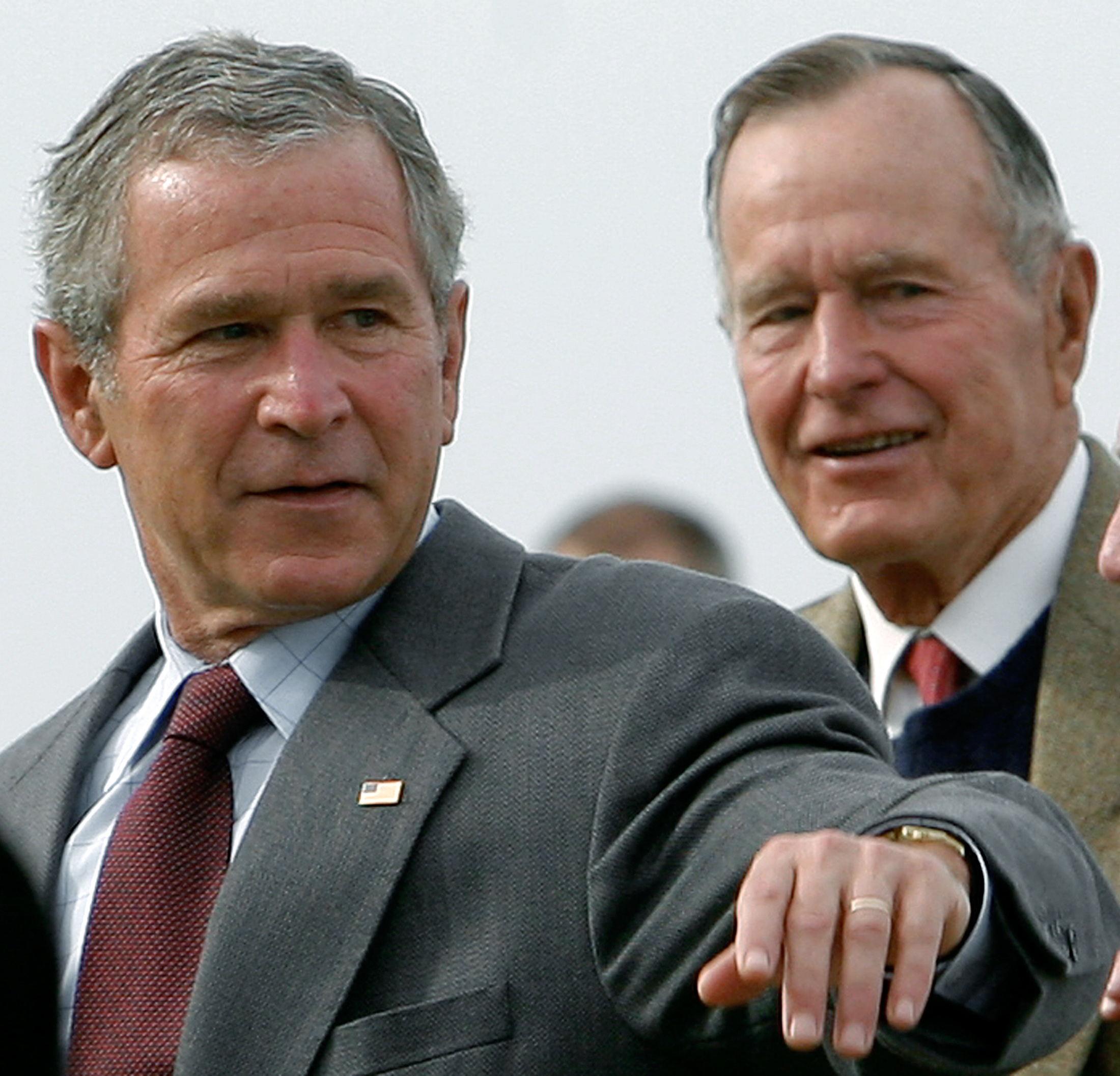 الرئيس الأمريكى الأسبق جورج بوش