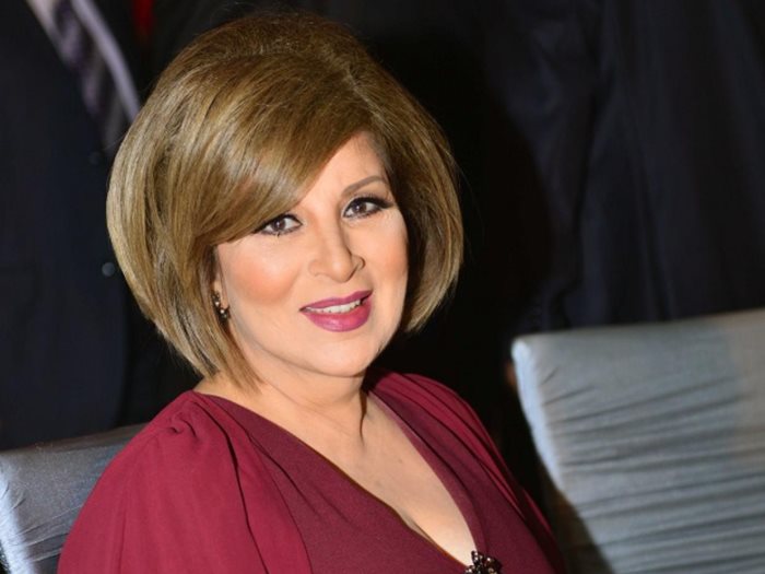الفنانة بوسى الفنانة بوسى