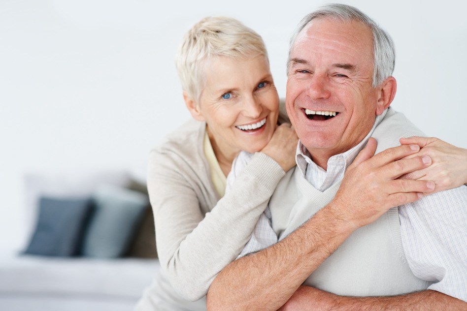 photodune-204591-retired-elderly-couple-smiling-together-s