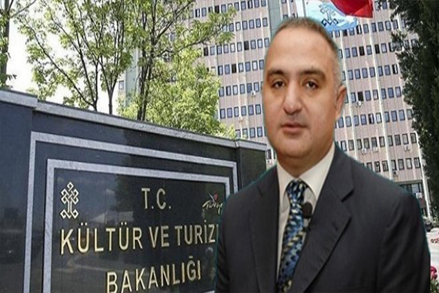 وزير السياحة التركى