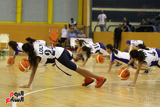 صور افتتاح للبطولة العربية لكرة السلة للشباب (16)
