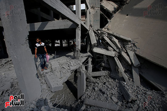 آثار قصف الاحتلال الإسرئيلى على غزة بعد استشهاد إثنين
