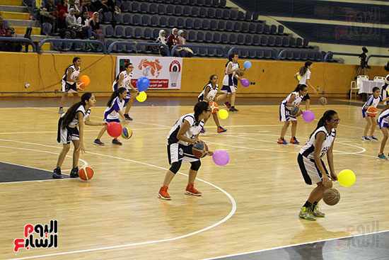 صور افتتاح للبطولة العربية لكرة السلة للشباب (11)