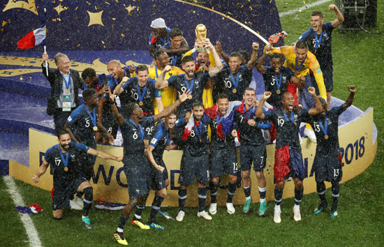 مراسم تتويج منتخب فرنسا بكأس العالم 2018  (15)