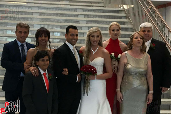 رقم-6-أسرة-العروسة-أثناء-الإحتفال-بالعرس-في-أمريكا