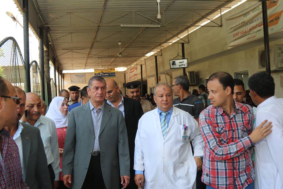 محافظ كفر الشيخ يتفقد المستشفى العام