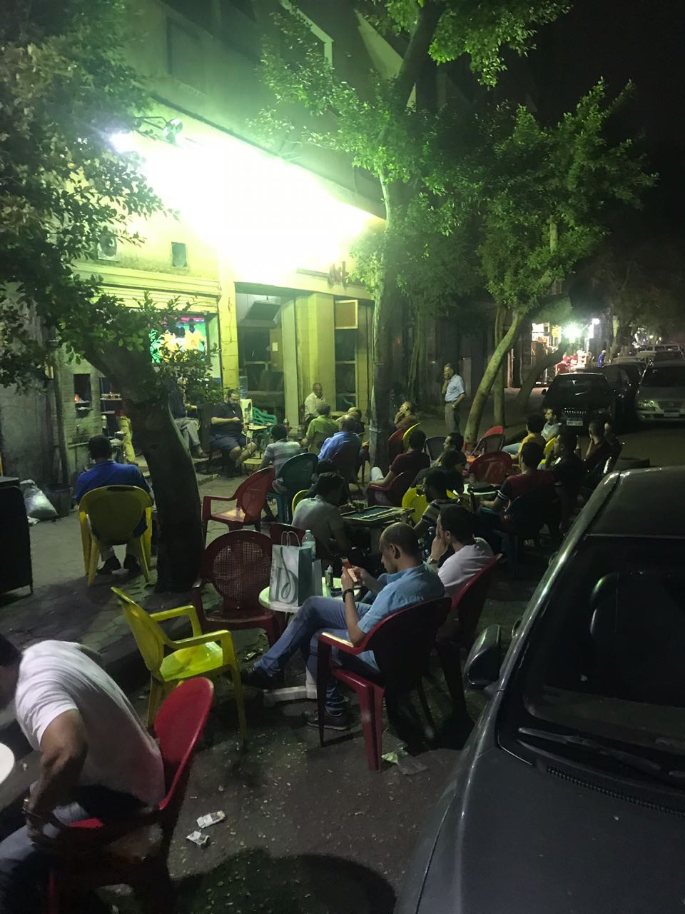 القهاوى فى لقاء الأهلى القهاوى فى لقاء الأهلى