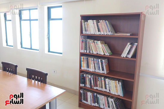 مكتبة المترجم التابعة للمركز القومى للترجمة (5)