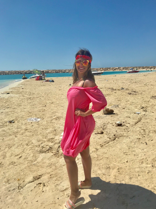 منة قضالى (2)