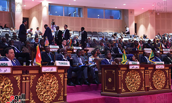 صور مؤتمر قمة رؤساء الدول والحكومات للاتحاد الأفريقي (9)