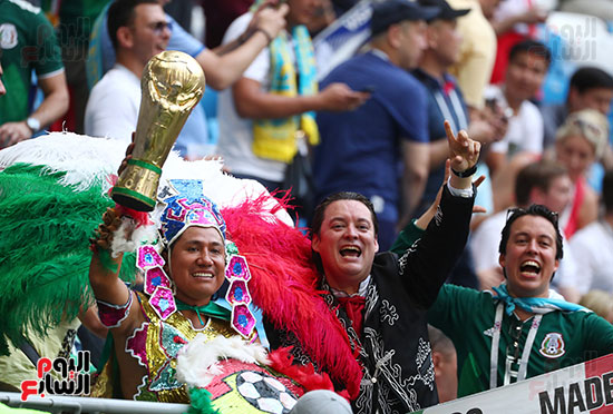 جماهير البرازيل والمكسيك (9)