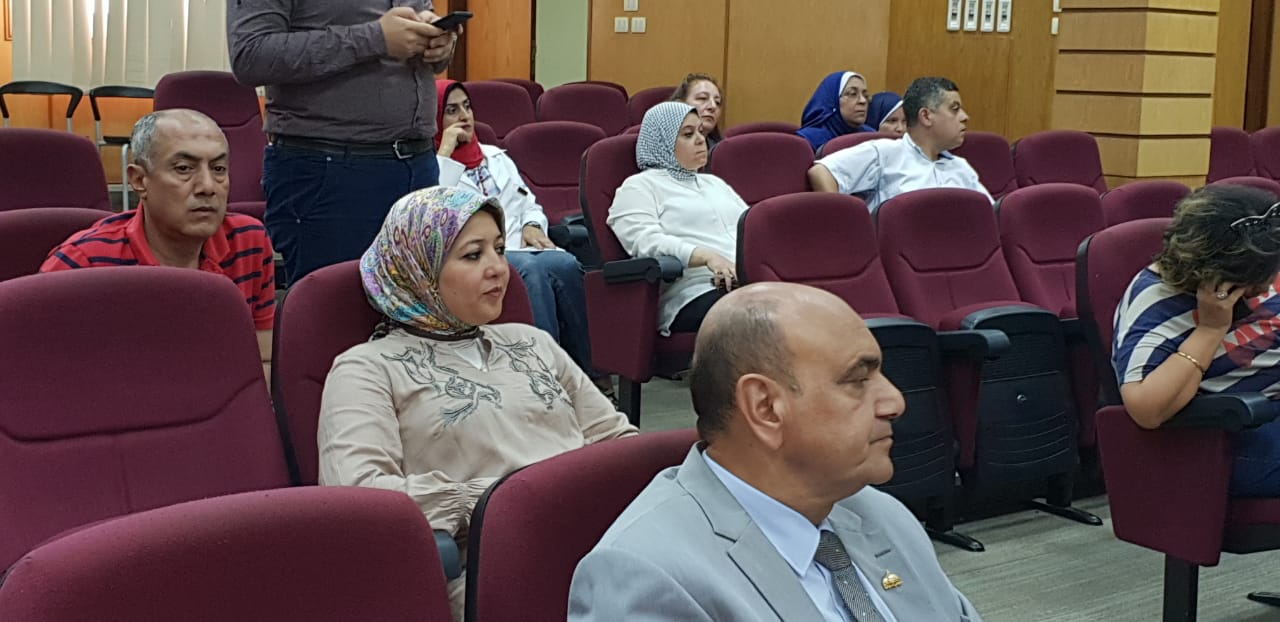 لجنة الصحة بالبرلمان تزور مستشفيات الإسكندرية  (3)