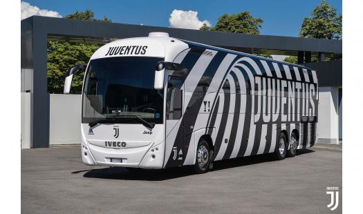 حافلة يوفنتوس الجديدة (2)