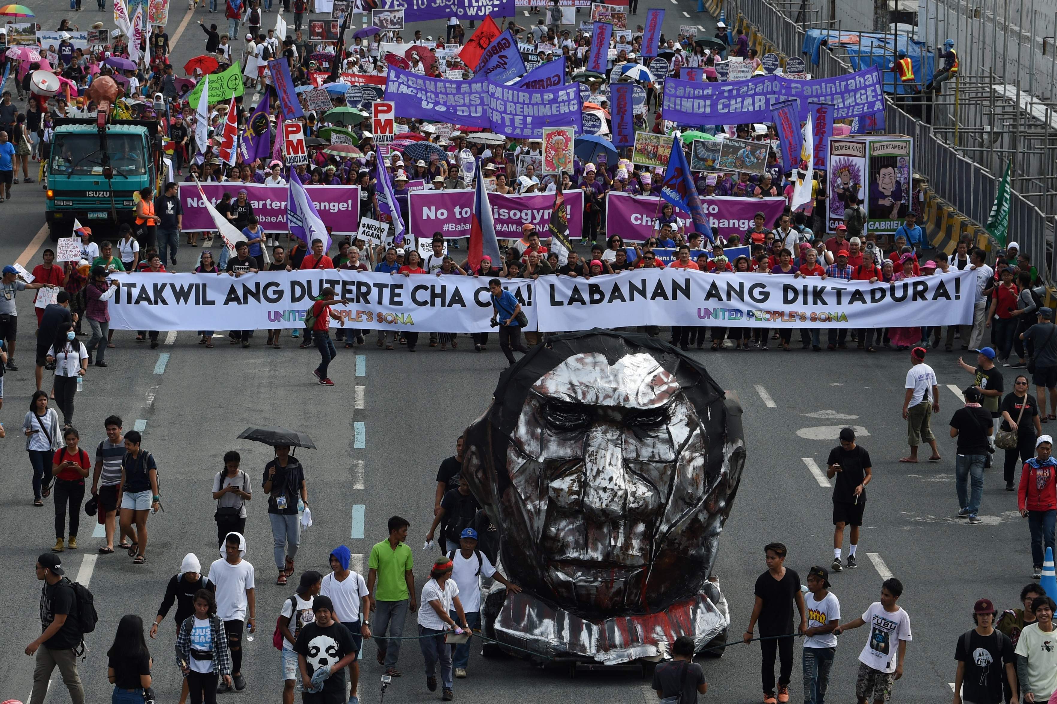 مظاهرات ضد رئيس الفلبين