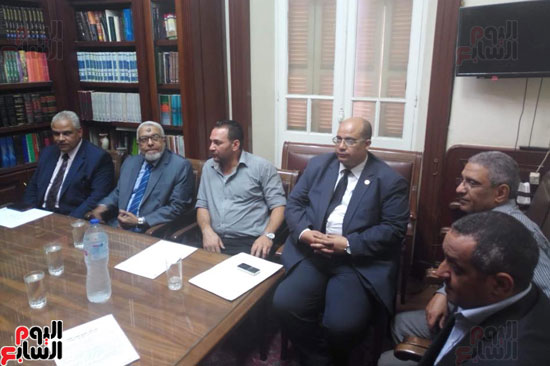 سامح عاشور يلتقى مجلس النقابة الفرعية لجنوب القاهرة (4)