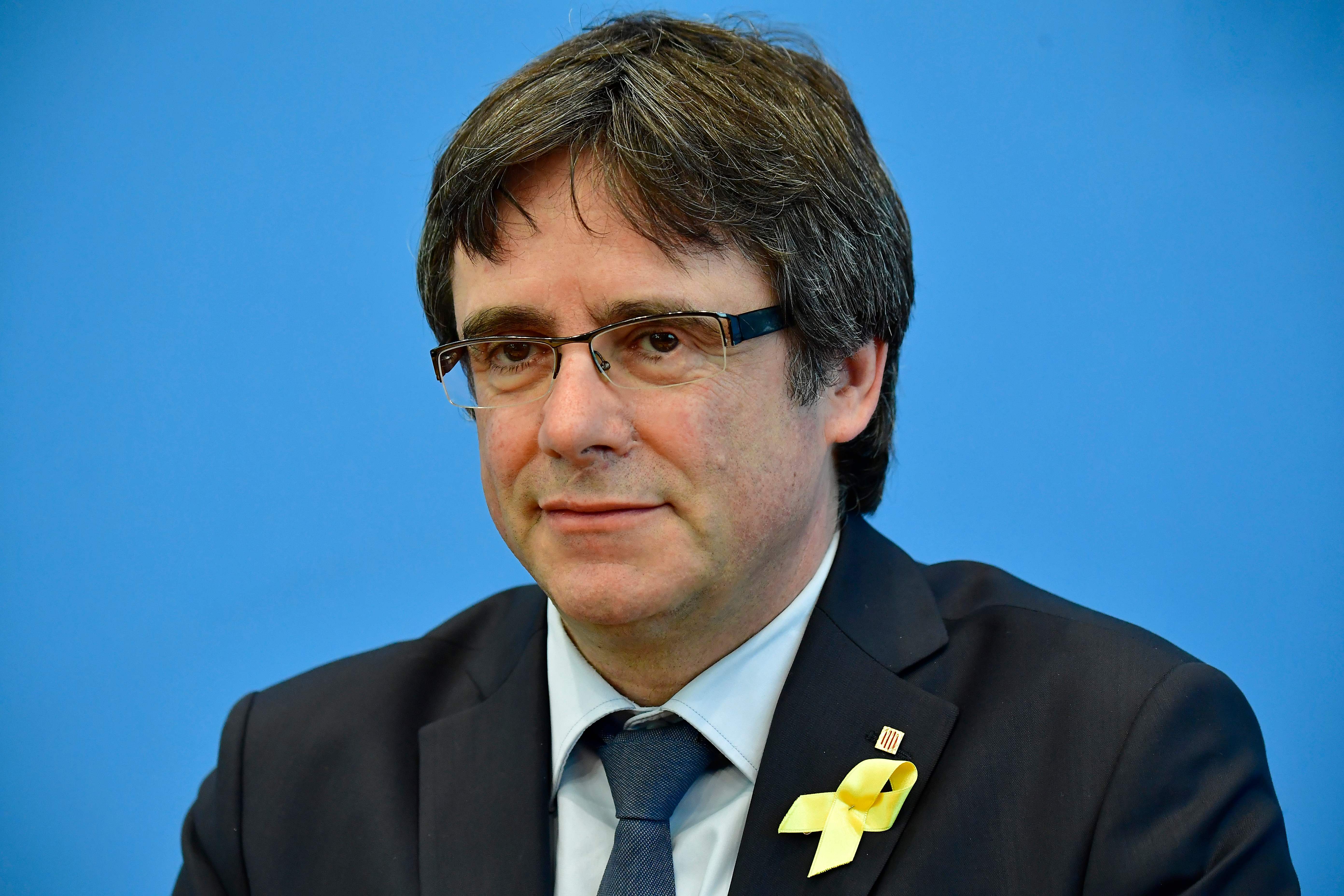 الرئيس السابق لإقليم كتالونيا كارليس بوتشيمون