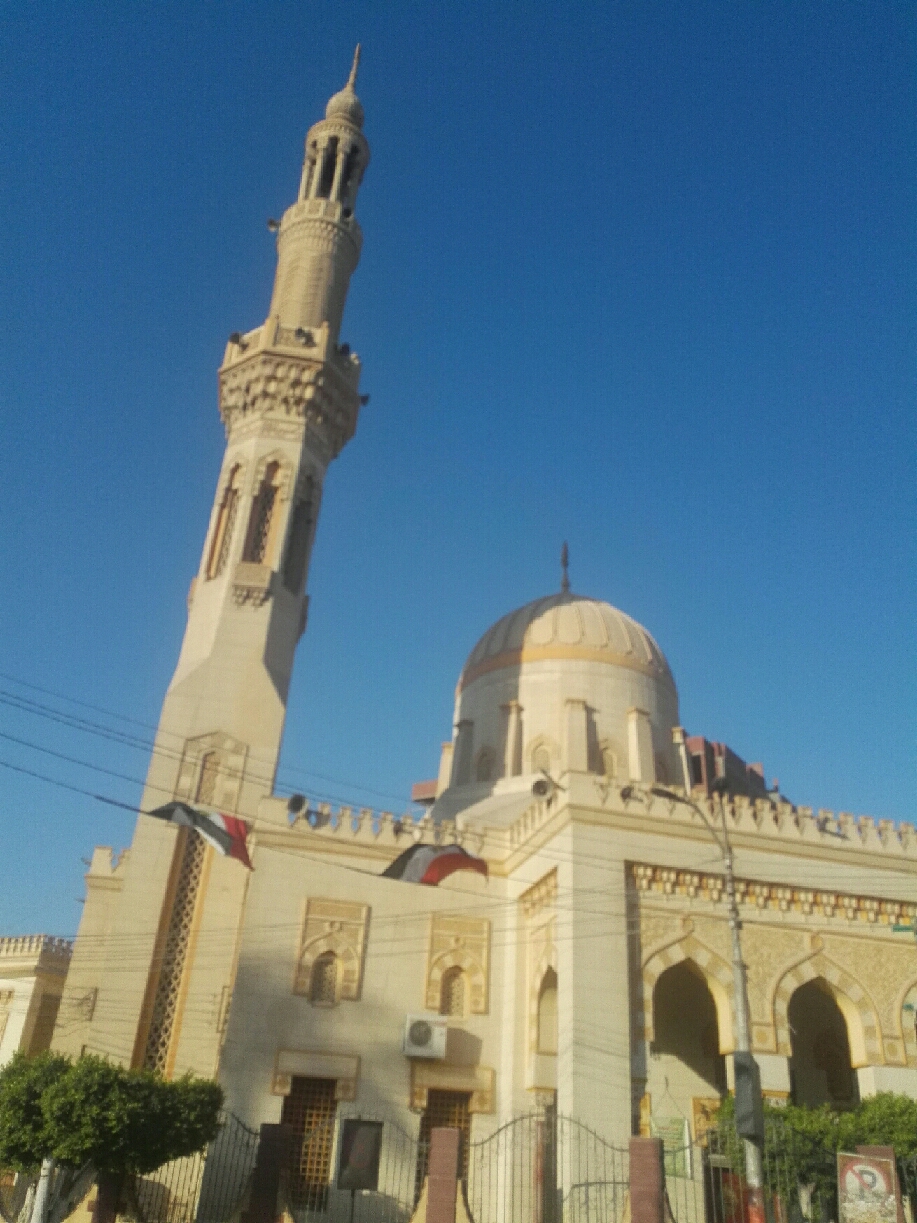 1- مسجد عمر بن عبدالعزيز ببنى سويف