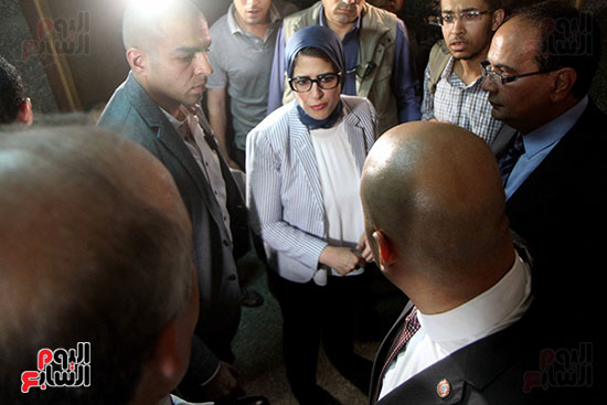 هالة زايد وزيرة الصحة تصل معهد الرمد لمتابعة مبادرة القضاء على قوائم الانتظار (15)