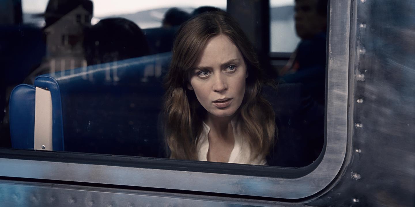 مشهد من فيلم فتاة القطار