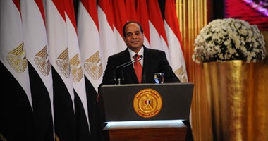 الرئيس في جامعة القاهرة