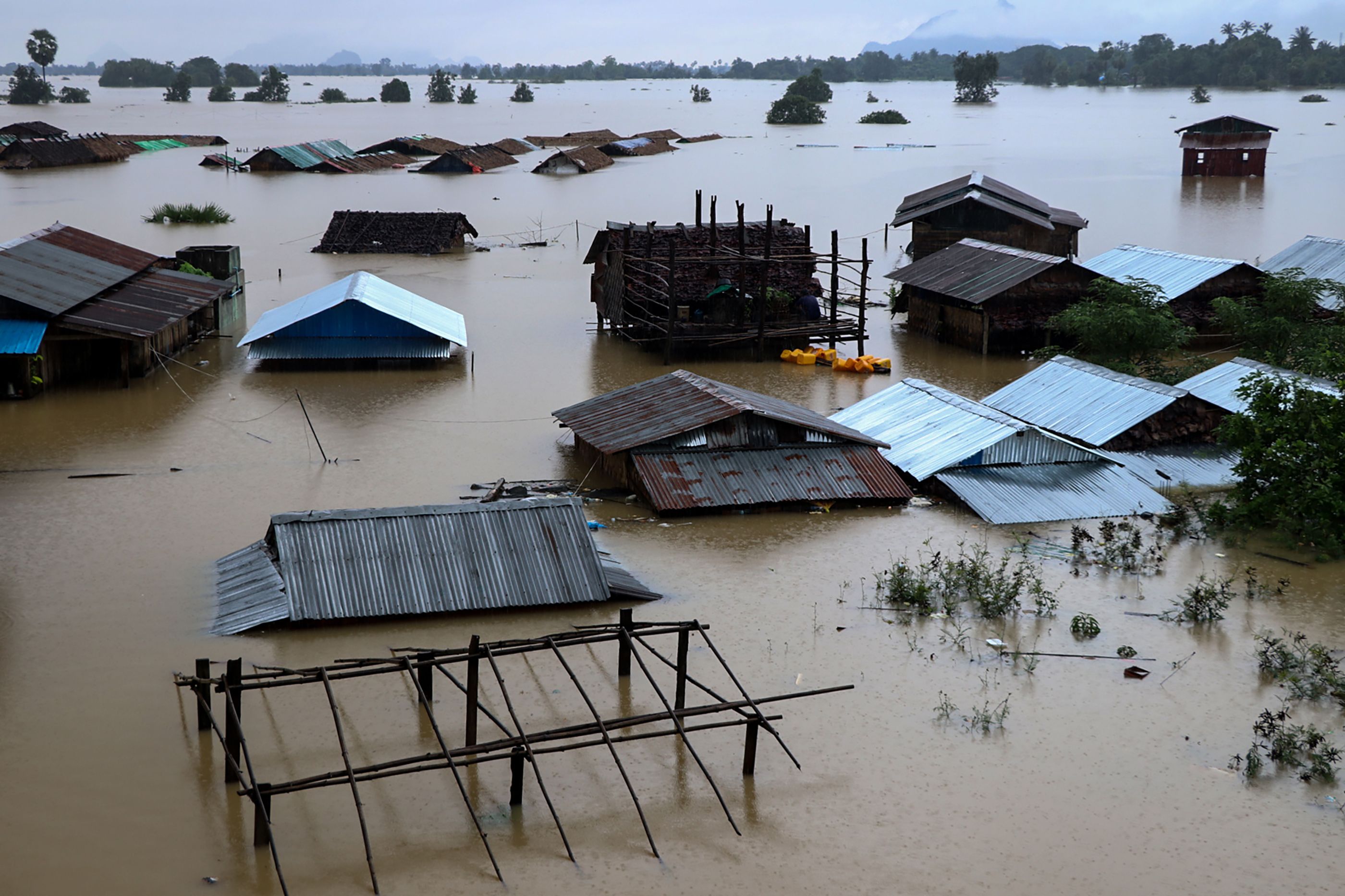 غرق شوارع ميانمار